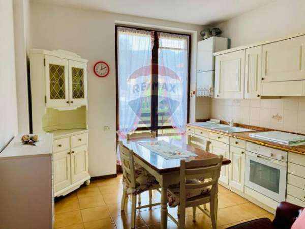 Foto Appartamento in affitto a Olgiate Molgora - 2 locali 46mq