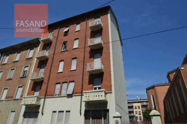 Foto Appartamento in affitto a Torino - 3 locali 72mq