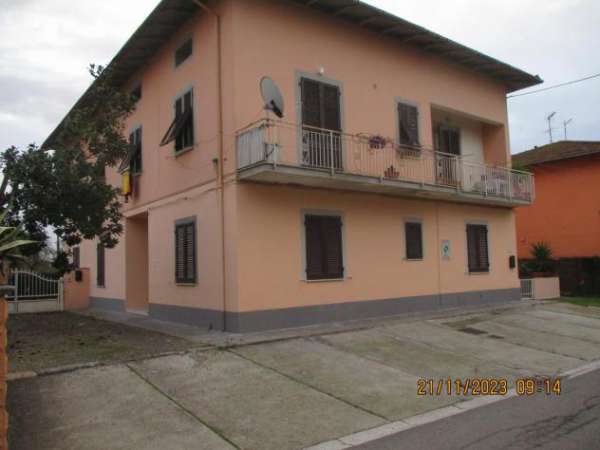 Foto Appartamento in vendita a Montecalvoli Basso - Santa Maria a Monte 60 mq  Rif: 1021060