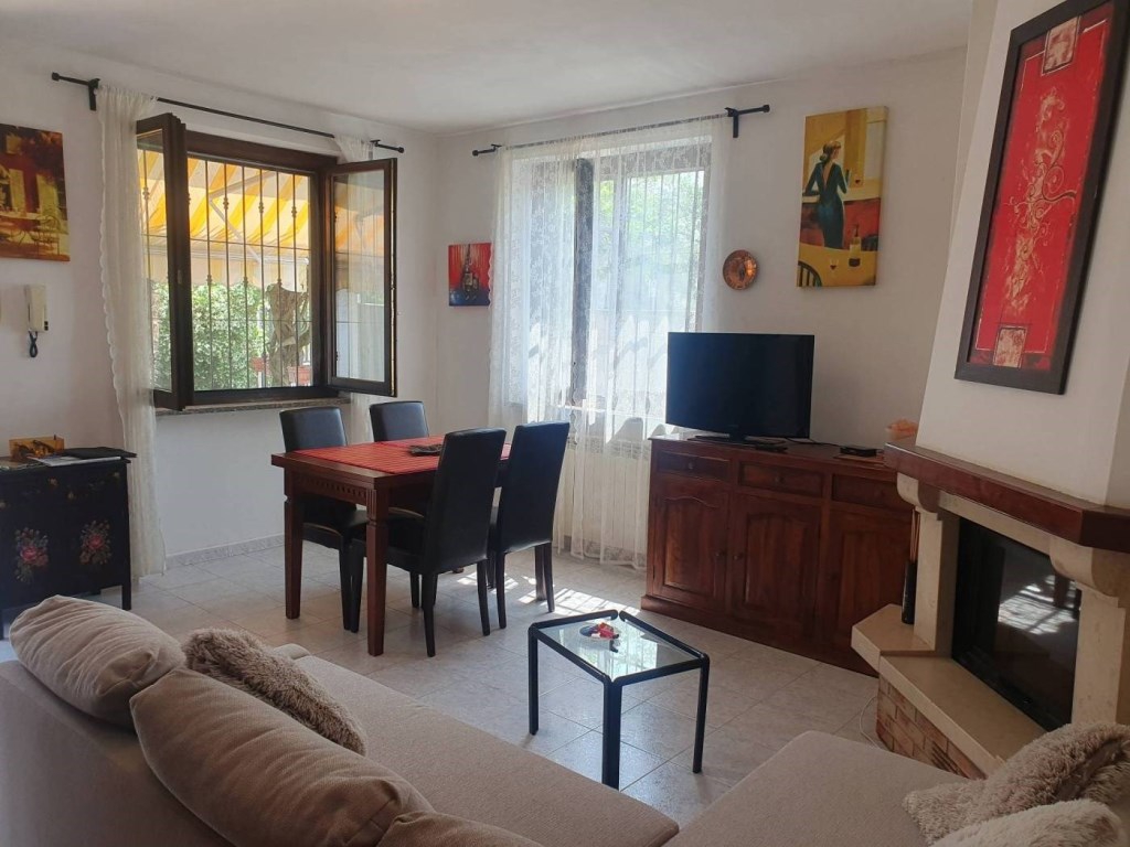Foto Appartamento in affitto a Mortara 100mq 