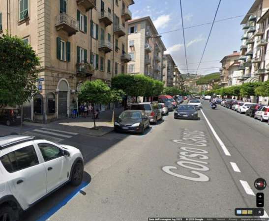 Foto 1 Vetrina in affitto a La Spezia