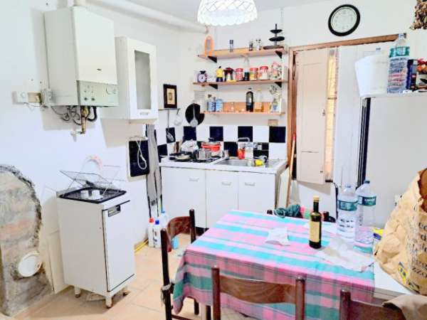 Foto 10 MIN DA GRANOZZO -25 MIN DA NOVARA- PALESTRO - CASA DI PAESE AUTONOMA ARREDATA