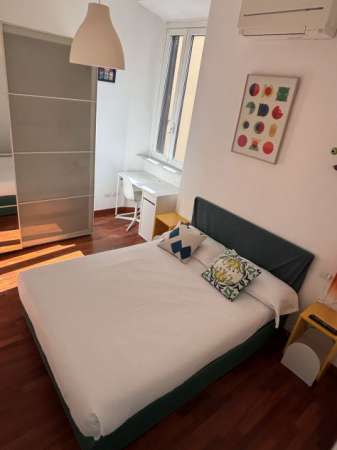 Foto 2 bedrooms apartment in porta romana ( 2� from metro station porta romana)