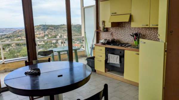 Foto 2 camere singole studentesse Chieti alta