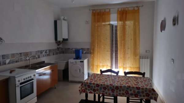 Foto 2 CAMERE/2 ROOMS