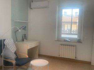 Foto 2524 Appartamento per aziende 4 CAMERE zona nord