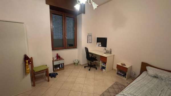 Foto 3 Camere in affitto Salerno