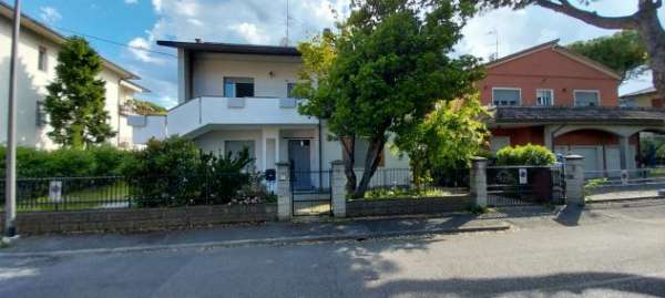 Foto 3 CAMERE SINGOLE IN APPARTAMENTO X STUDENTI - ZONA INGEGNERIA E ENAV