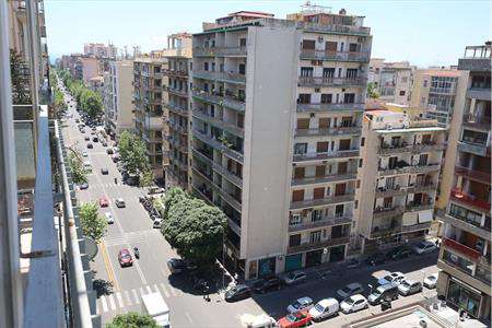 Foto 4 o pi Locali in Affitto, 6 Locali, 160 mq, Catania
