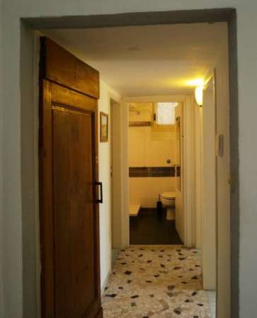 Foto 4 vani seminterrato zona Salviatino