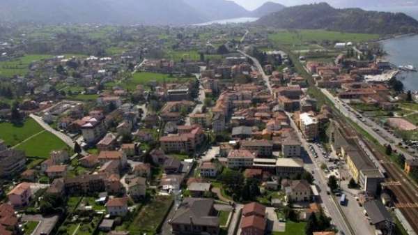 Foto 5locali 100mq  zona Colico