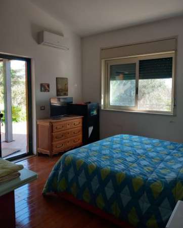 Foto A Cerza,Tra Acicastello & San Gregorio con posto auto,si affitta anche ad Ore