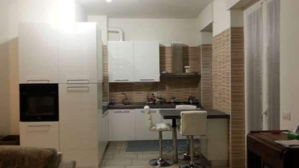 Foto A Frontalieri, Studenti Universitari, Stagisti