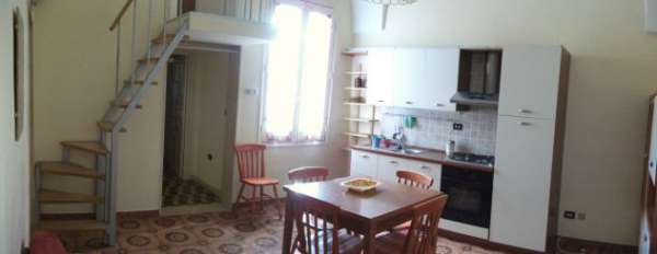 Foto a Lecce, casa arredata, luminosa e ben disposta (disponibile da subito)