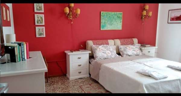 Foto A studentessa tranquilla