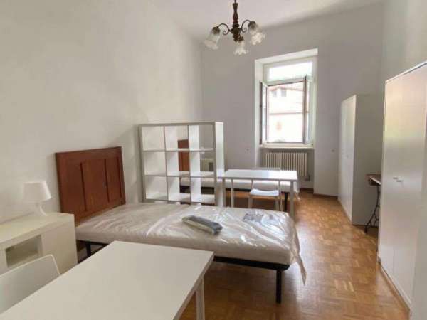 Foto A000168 - DUE POSTI LETTO PER STUDENTI CENTRO STORICO