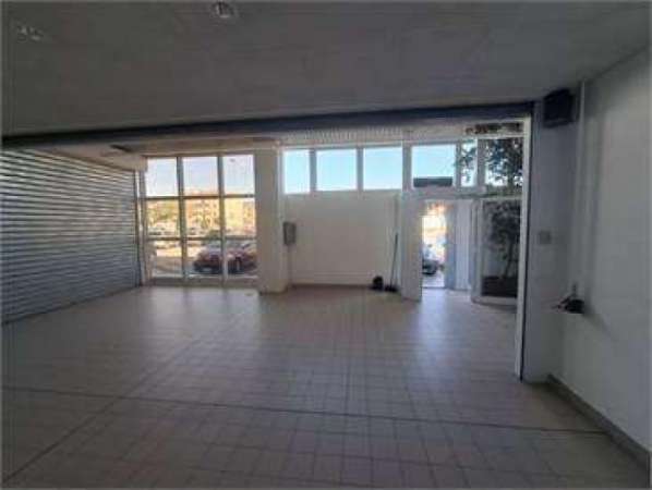 Foto A000381 - MONFALCONE AFFITTO LOCALE MULTIFUNZIONALE