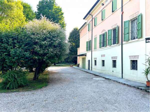 Foto A002660 - APPARTAMENTO IN VILLA IN LOCAZIONE