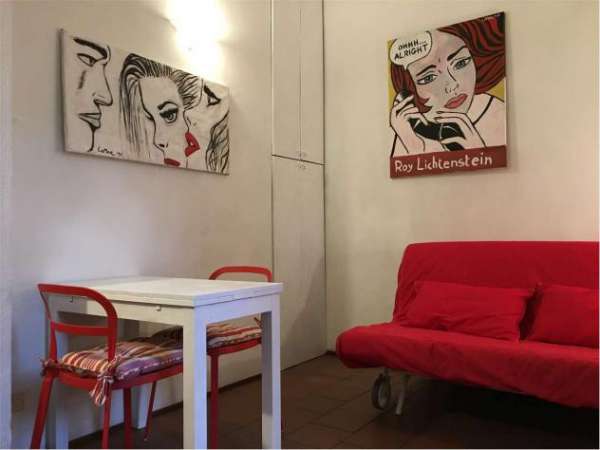 Foto A011747 - BOCCONI/BEATRICE D'ESTE - LIBERO DAL 17 SETTEMBRE