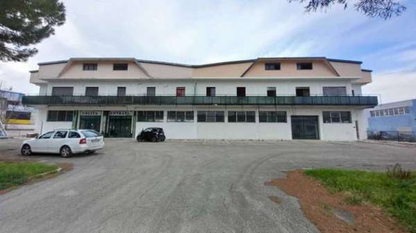 Foto Abbigliamento in affitto a Rimini