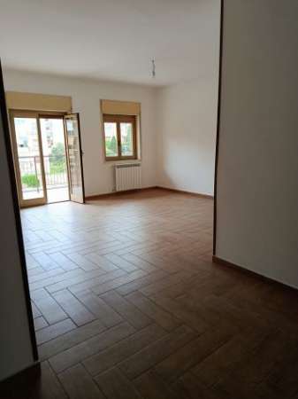Foto Affittasi 5 vani zona Brunelleschi