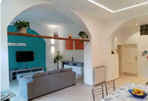 Foto Affittasi ampio bilocale Zona Pegazzano. Dal 1/11 al 01/04/26