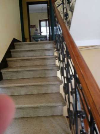 Foto AFFITTASI APPARTAMENTO POSTO AL PIANO PRIMO DI UNA CASA SINGOLA
