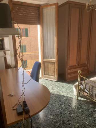 Foto AFFITTASI CAMERA SINGOLA PER STUDENTE MASCHIO ZONA RAVACCIANO