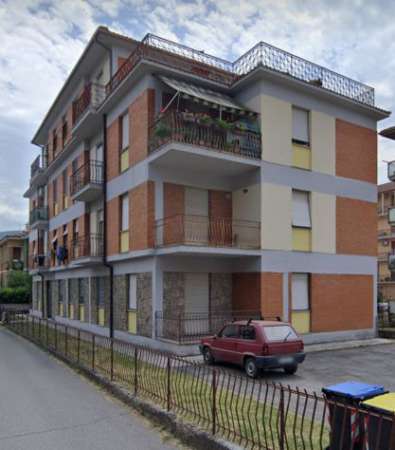 Foto Affittasi camera zona borgo Bovio
