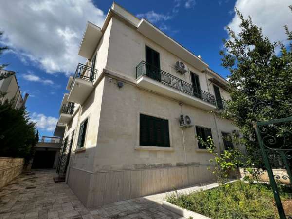 Foto AFFITTASI Camere singole e/o doppie in VILLINO indipendente a Lecce