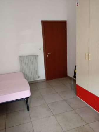 Foto Affittasi doppia uso singola