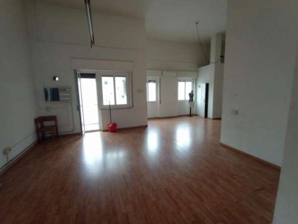 Foto AFFITTASI Locale commerciale 100 mq  a Imperia CASTELVECCHIO