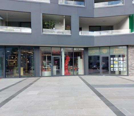 Foto affittasi negozio