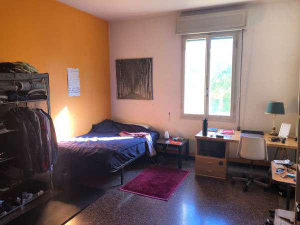 Foto Affittasi stanza