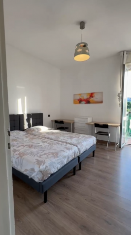 Foto AFFITTASI STANZA SINGOLA CON LETTO MATRIMONIALE  VIA MAC MAHON 45  (Zona Sempio