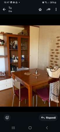 Foto Affittasi stanze singole a donne