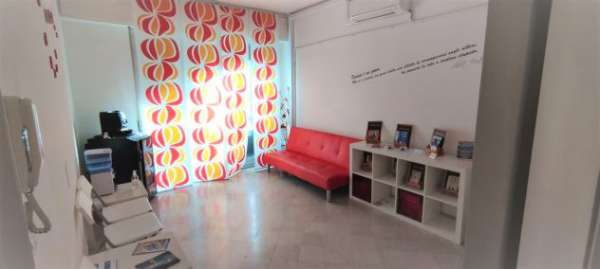 Foto Affittasi uffici via Petrarca