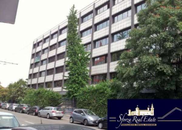 Foto Affittasi Ufficio 3200mq in centro Direzionale