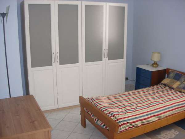 Foto Affittasi Via Dina camera singola