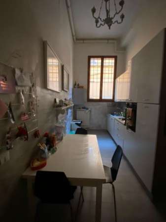 Foto Affittiamo posto letto in doppia