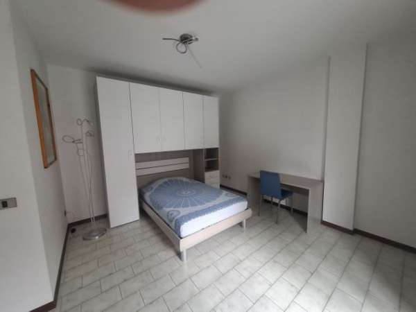 Foto affitto appartamento a studenti con garante o lavoratori referenziati