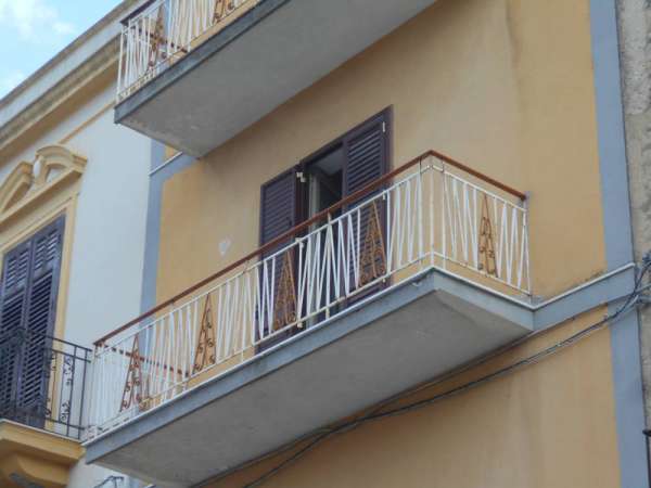 Foto Affitto appartamento Piazza Matteotti 62 Castelvetrano (TP)