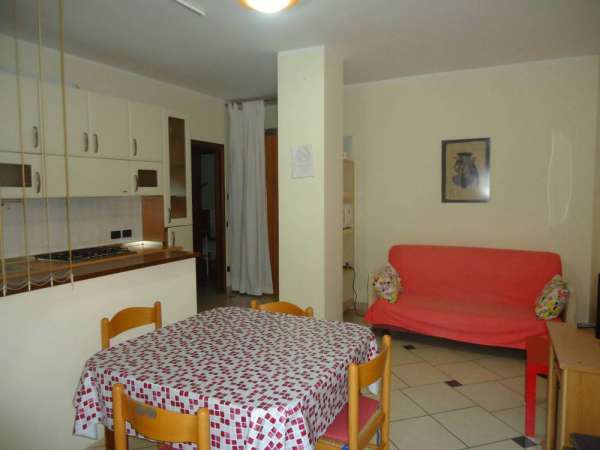 Foto Affitto appartamento via G. Pascoli Bellaria-Igea Marina (RN)