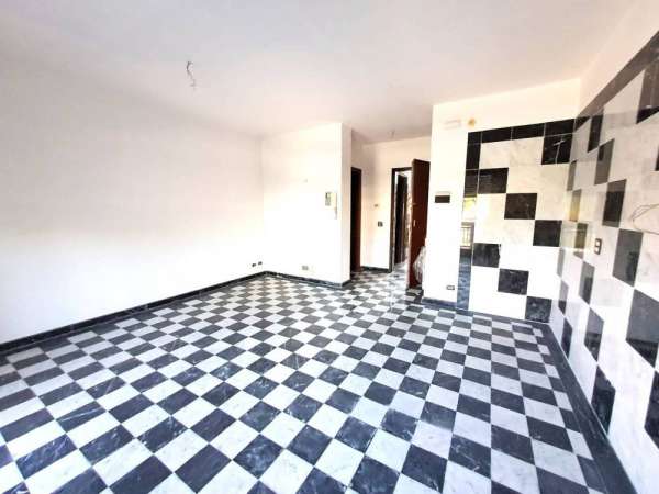 Foto Affitto appartamento viale galileo galilei Carrara (MS)
