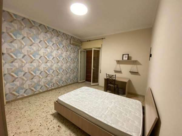 Foto Affitto camera - piazza Montessori