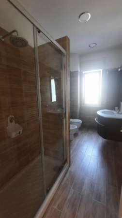 Foto Affitto camera a studentessa