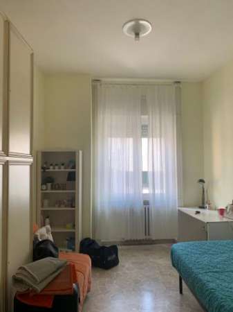 Foto Affitto camera zona bocconi