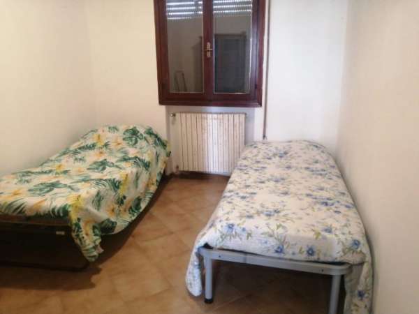 Foto Affitto casetta 6 posti letto x imprese e operai