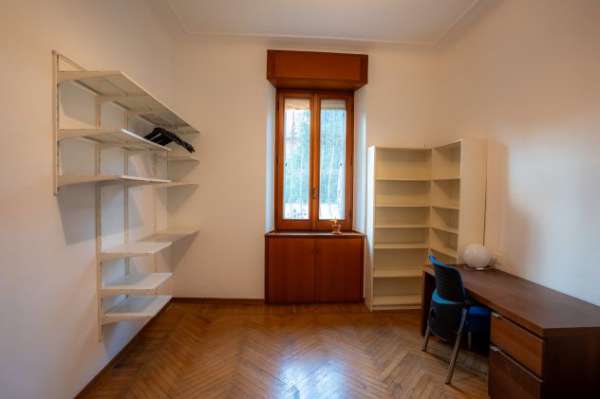 Foto Affitto di Camera in Via Privata Arpesani 10