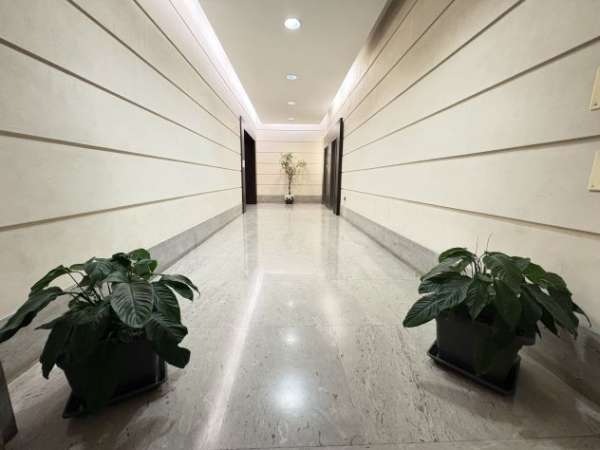 Foto affitto grande stanza uso studio Genova Piccapietra